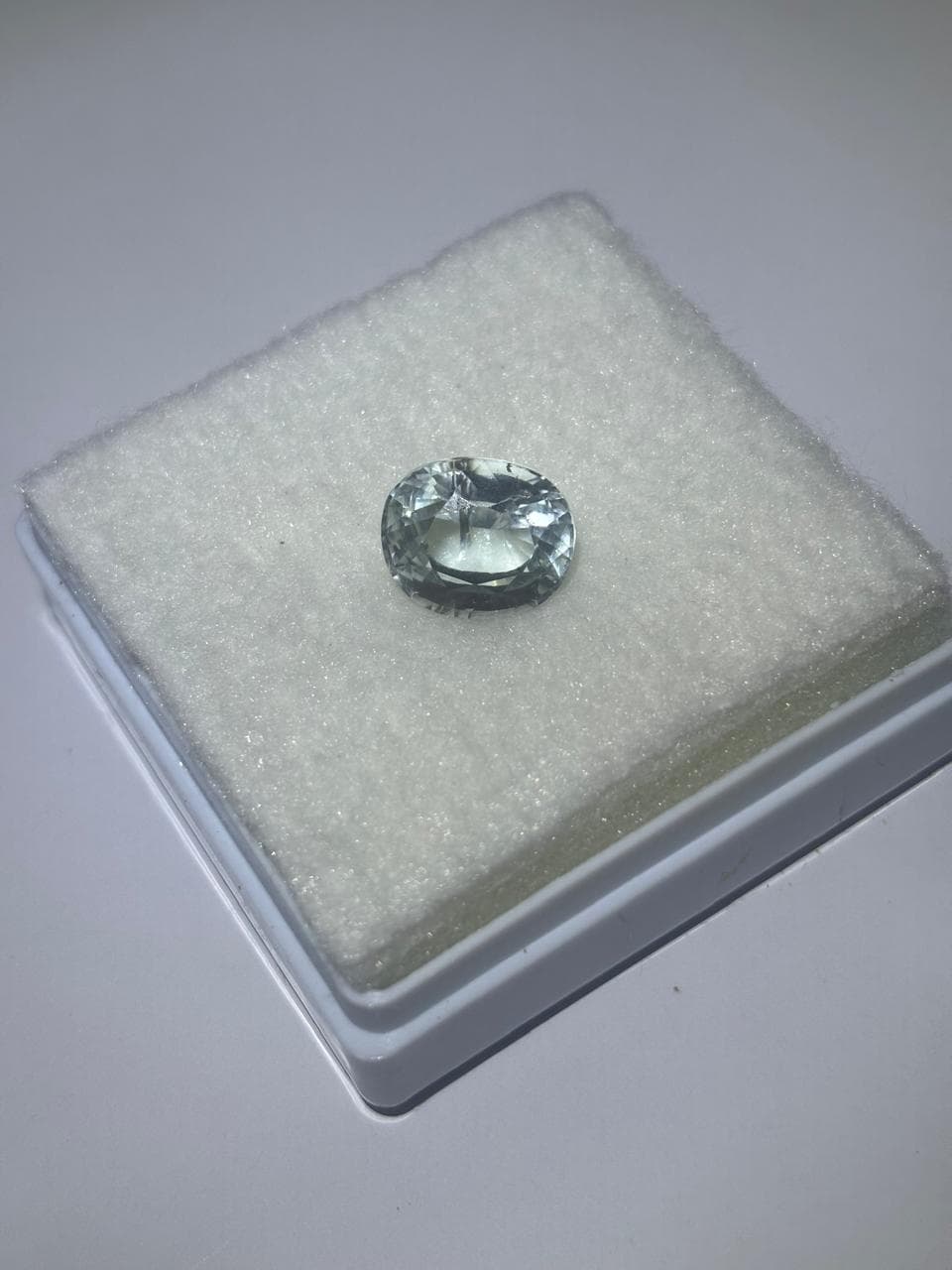 White sapphire